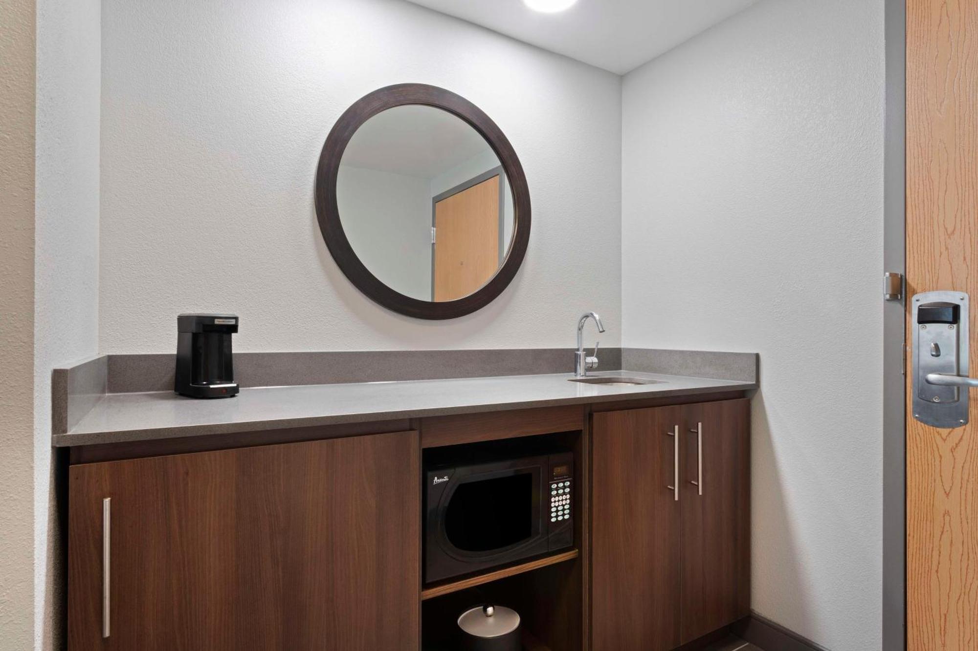 Hampton Inn & Suites Tampa East Casino Area Seffner Esterno foto