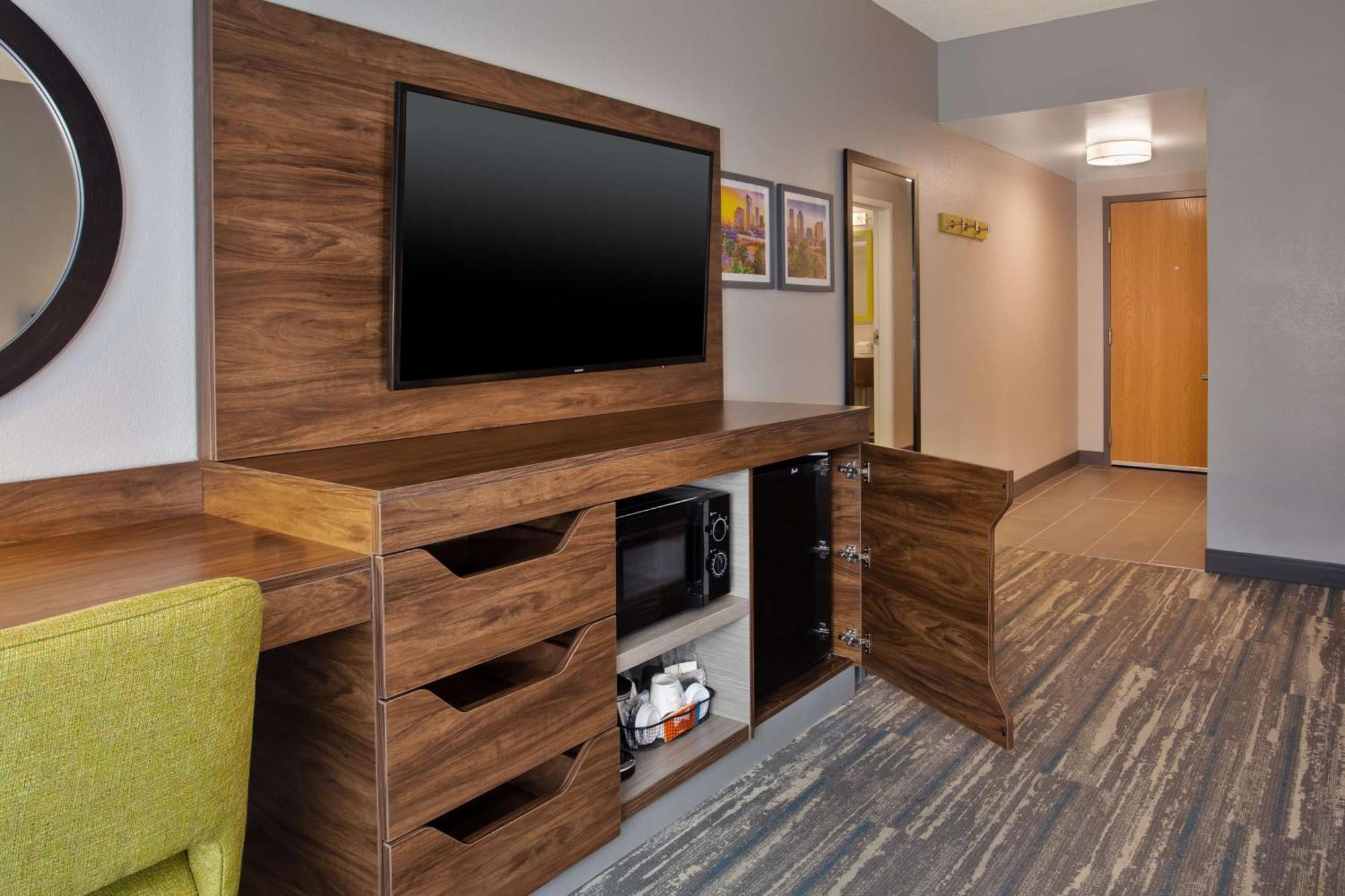 Hampton Inn & Suites Tampa East Casino Area Seffner Esterno foto